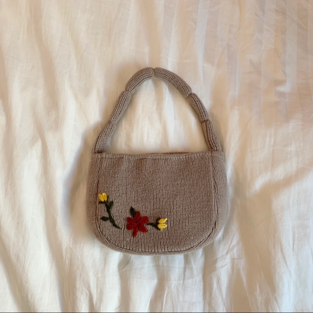 Knitted Flower Hand Bag